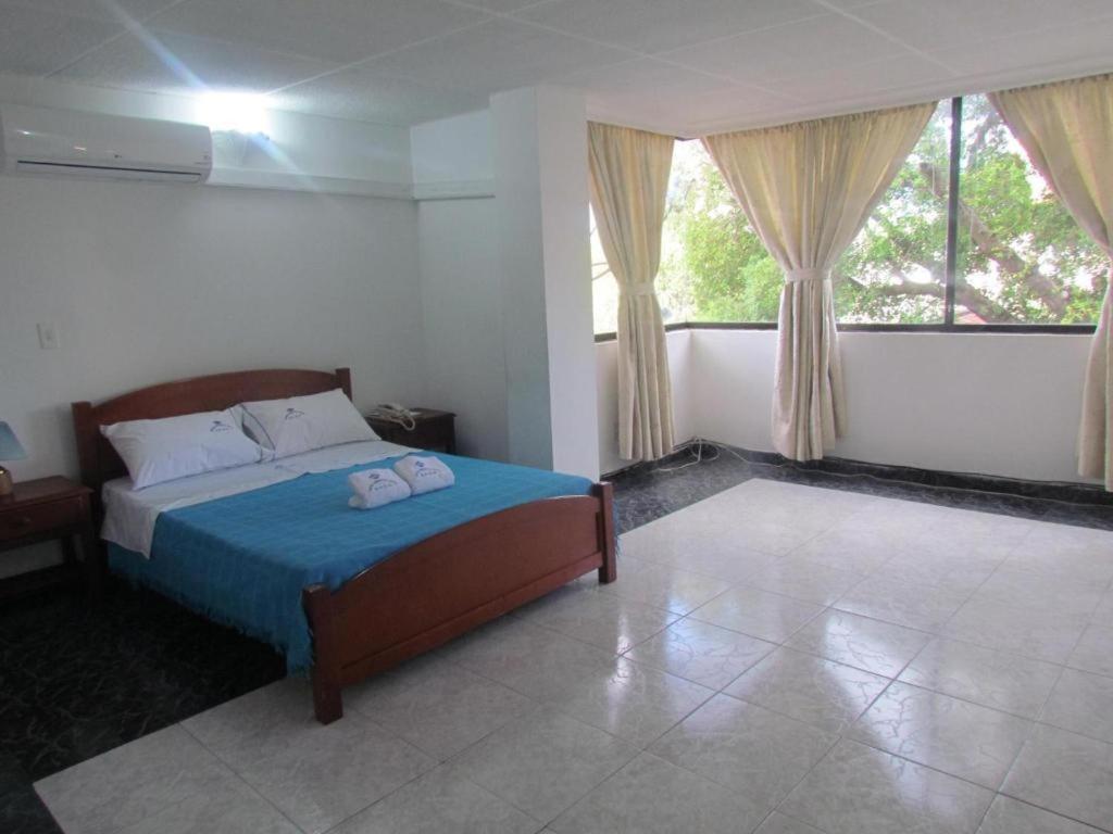 Hotel Dinastia Real Neiva 5*